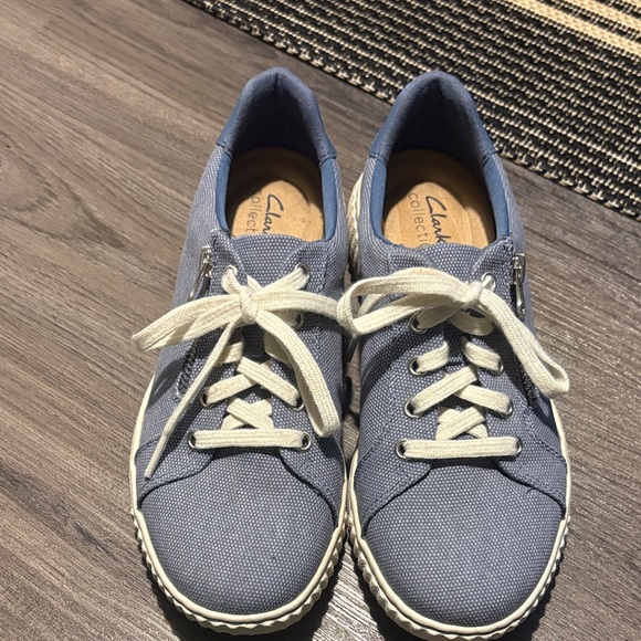 NWOT Clarks Caroline Echo Sneakers - Size 7 - Picture 3 of 9